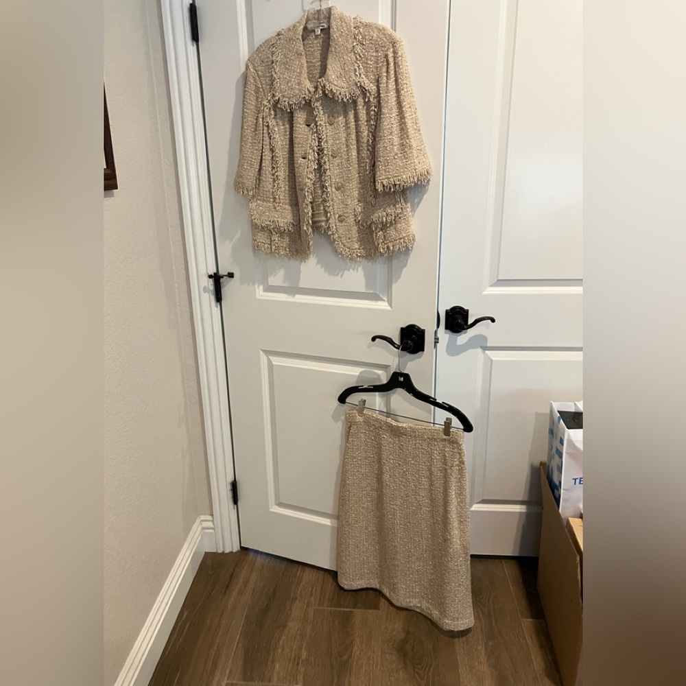 Beautiful St John Suit with shimmer